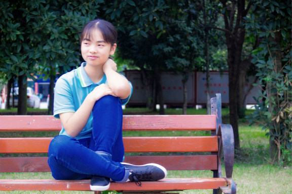 朝前看，看自己，也是風(fēng)景