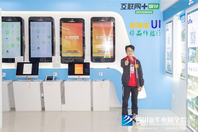 看臉時代的零零后，如何擺脫枷鎖、負重前行