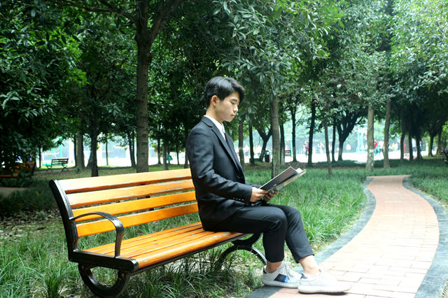 優(yōu)秀學(xué)生|丁佳明：學(xué)習(xí)，是一輩子的事情