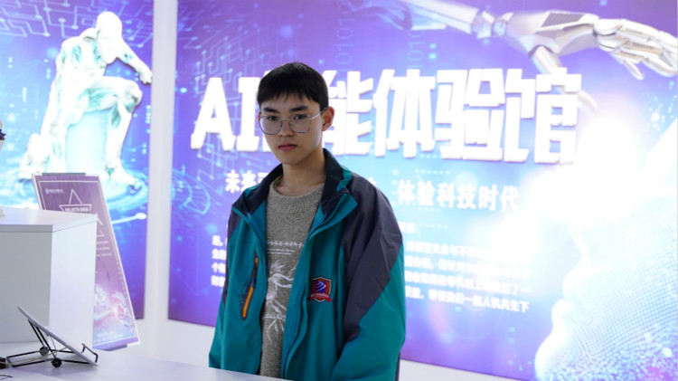 職高轉(zhuǎn)校來(lái)新華，智行天下 技贏未來(lái)！