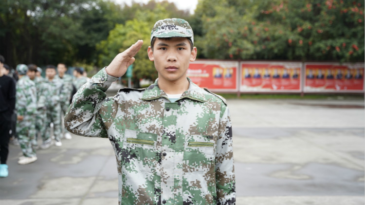 張平：我的未來(lái)，我做主！