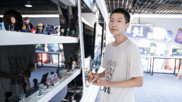 韓磊：理想的象牙塔，來新華學(xué)技術(shù)就對了！