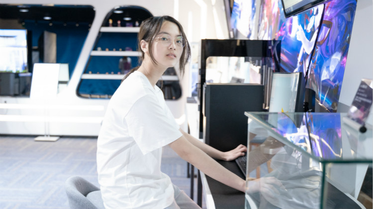 樊思彤：希望畢業(yè)后可以找到自己心儀的工作！