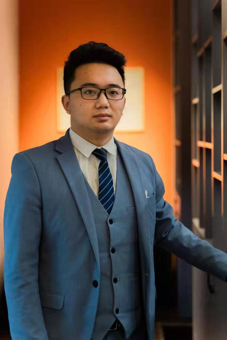 成功學(xué)子|乘風(fēng)破浪，另顯風(fēng)華