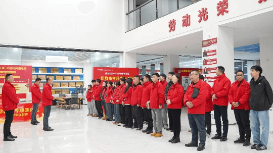 <b>開學(xué)一個多月，新華學(xué)子的校園生活是什么樣的呢？</b>